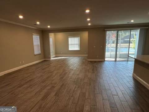 Building Photo - 226 Edgewater Dr