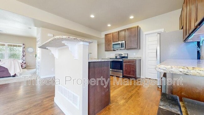 Building Photo - 1472 Moraine Valley Dr