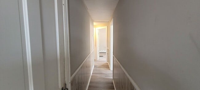 Building Photo - Elizabethtown 3 Bedroom 1.5 bathroom
