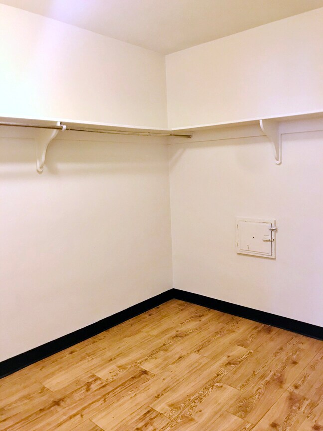 Large walk-in closets. - 123 W Powers Cir