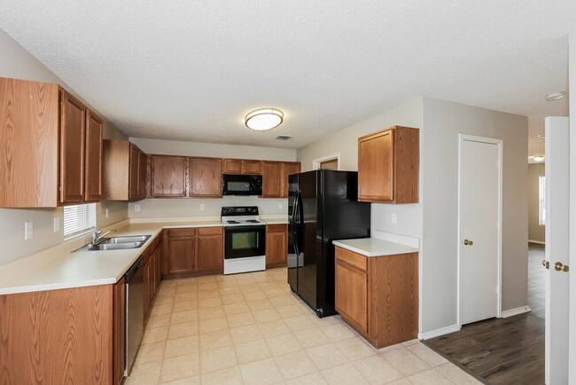 Building Photo - 4049 Golden Horn Ln