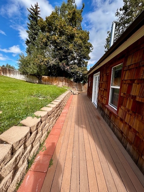 Building Photo - 320 S Rogers St