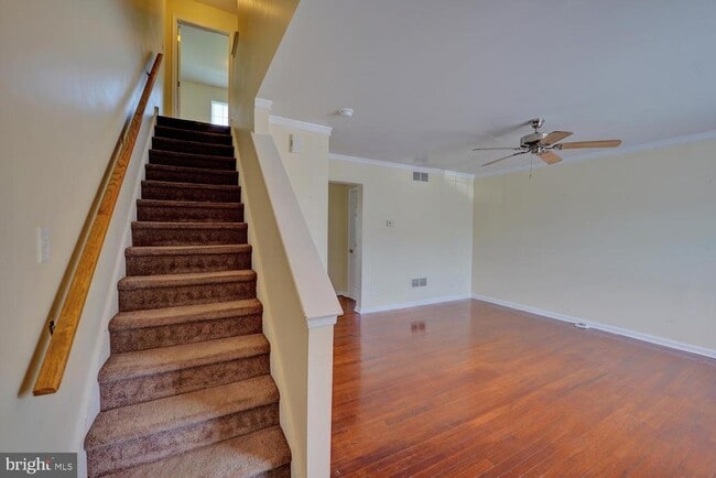 Building Photo - 112 Rosie Dr