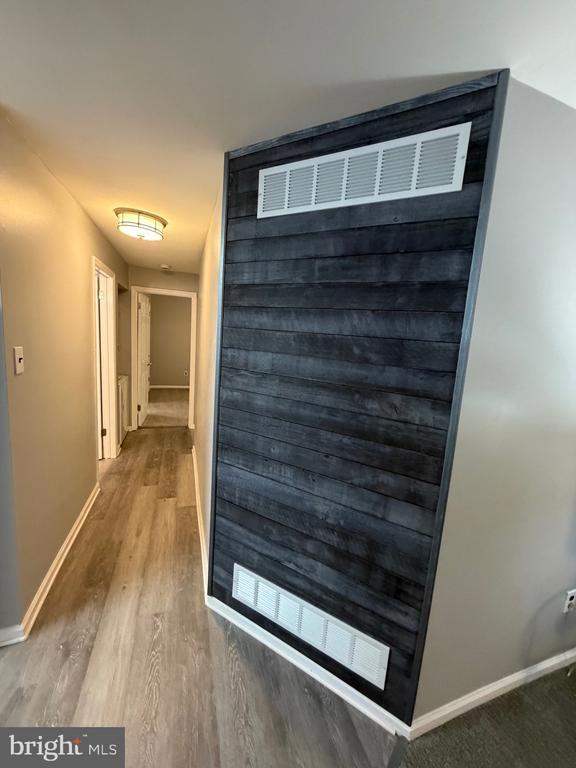 Building Photo - 102 Stonehurst Ct