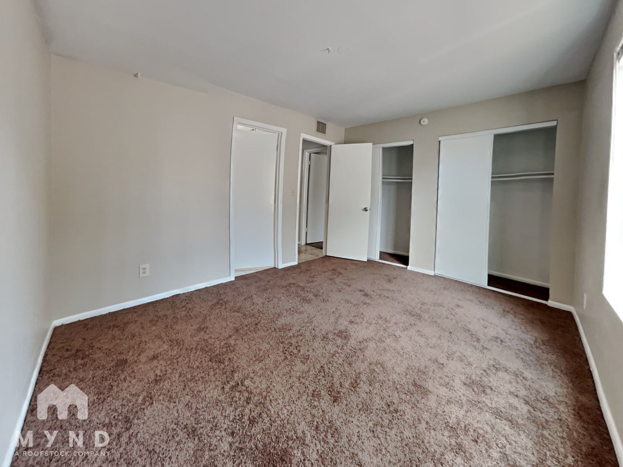 Building Photo - 821 Joan D Arc Ave