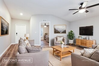 Building Photo - 14103 Hughes Ave