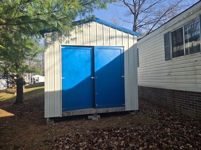 Building Photo - 12525 Knollwood Ln