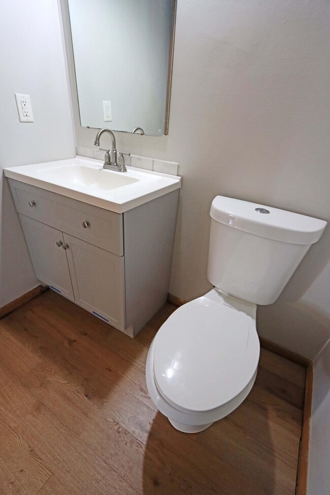 Building Photo - 1417 Wild Oats Dr