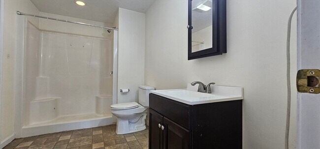 Building Photo - 19 Mc Donald St