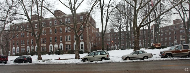 Primary Photo - Westchester Gardens