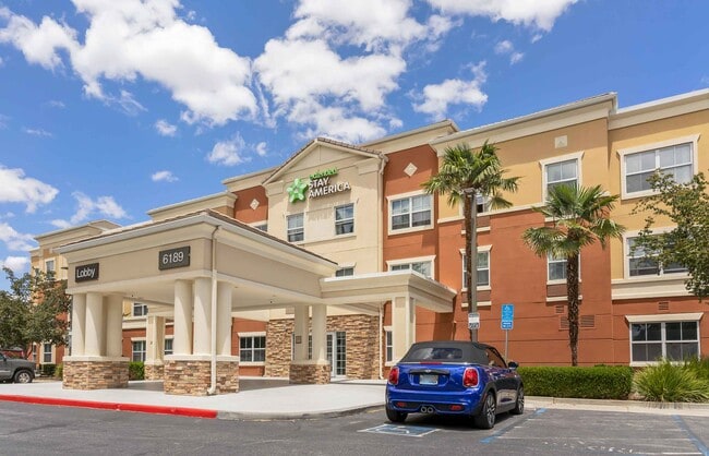 Building Photo - 6189 San Ignacio Ave