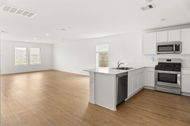 Building Photo - 4627 Sterling Pr Trl