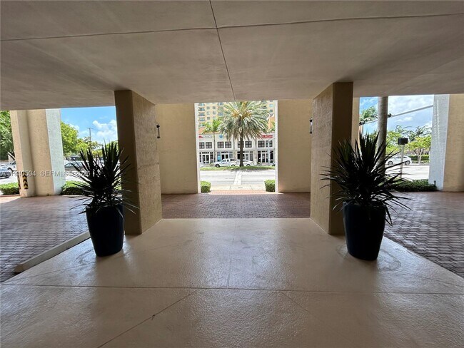 Building Photo - 117 NW 42nd Ave