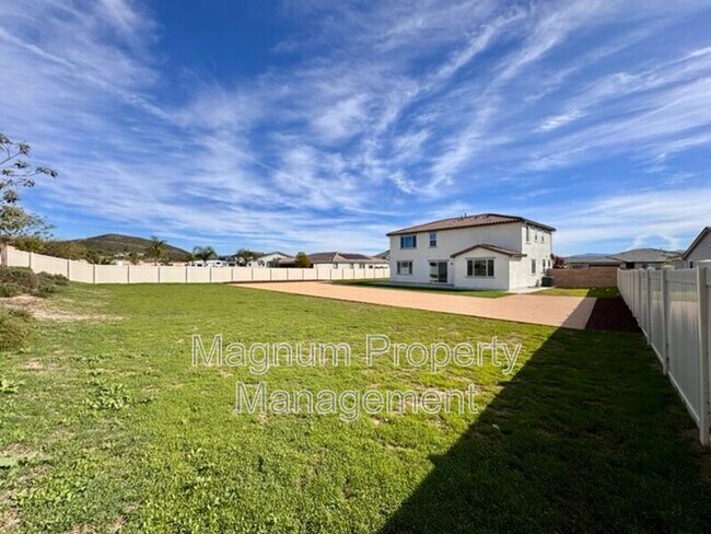 Building Photo - 31310 Reserve Dr