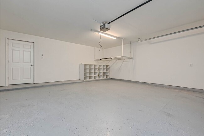 Building Photo - 7816 Stoneyway Dr