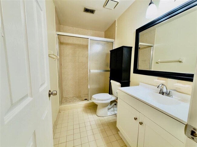 Building Photo - 5323 11th St Cir E