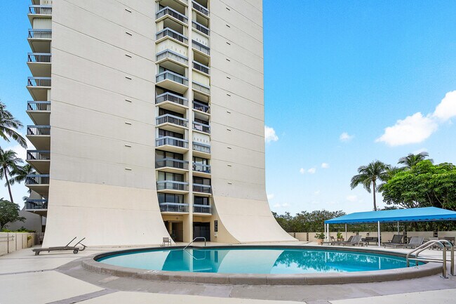 Building Photo - 2400 Presidential 204 Way