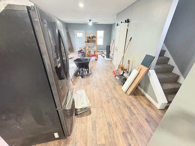 Building Photo - 206 McCook Ave
