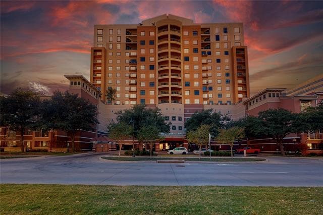 Building Photo - 330 Las Colinas Blvd E