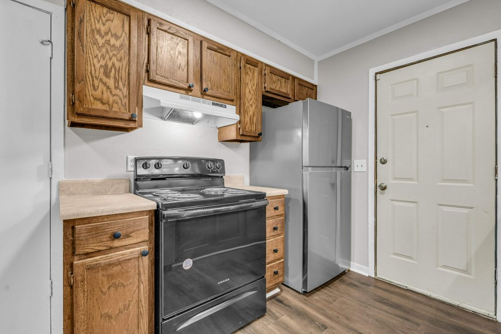 Building Photo - 141 Babs Dr