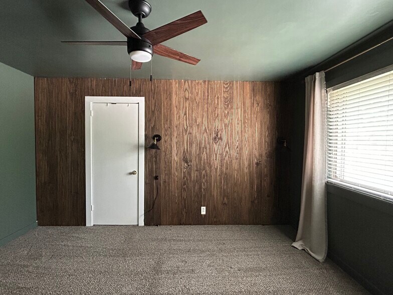 Primary bedroom - 4958 Edmondson Pike