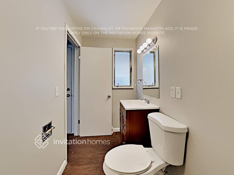 Building Photo - 5405 Jellison St