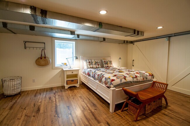 Building Photo - Gorgeous NW District House with Stunning Upgrades and Original Charm