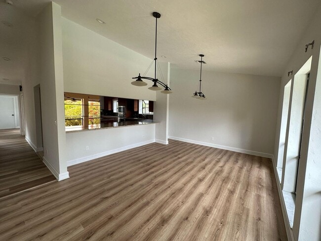 Building Photo - 7243 Encina Ln