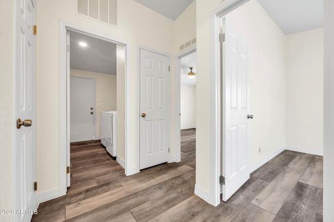 Building Photo - 34380 Cholla Dr
