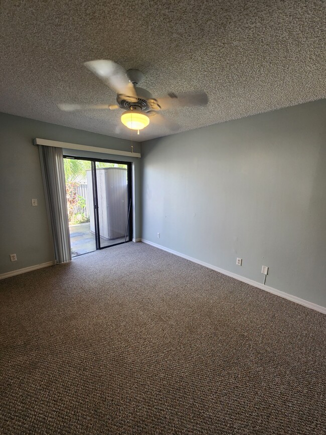 Building Photo - 1303 Peppertree Trl