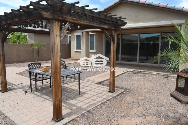 Building Photo - 19723 W Heatherbrae Dr