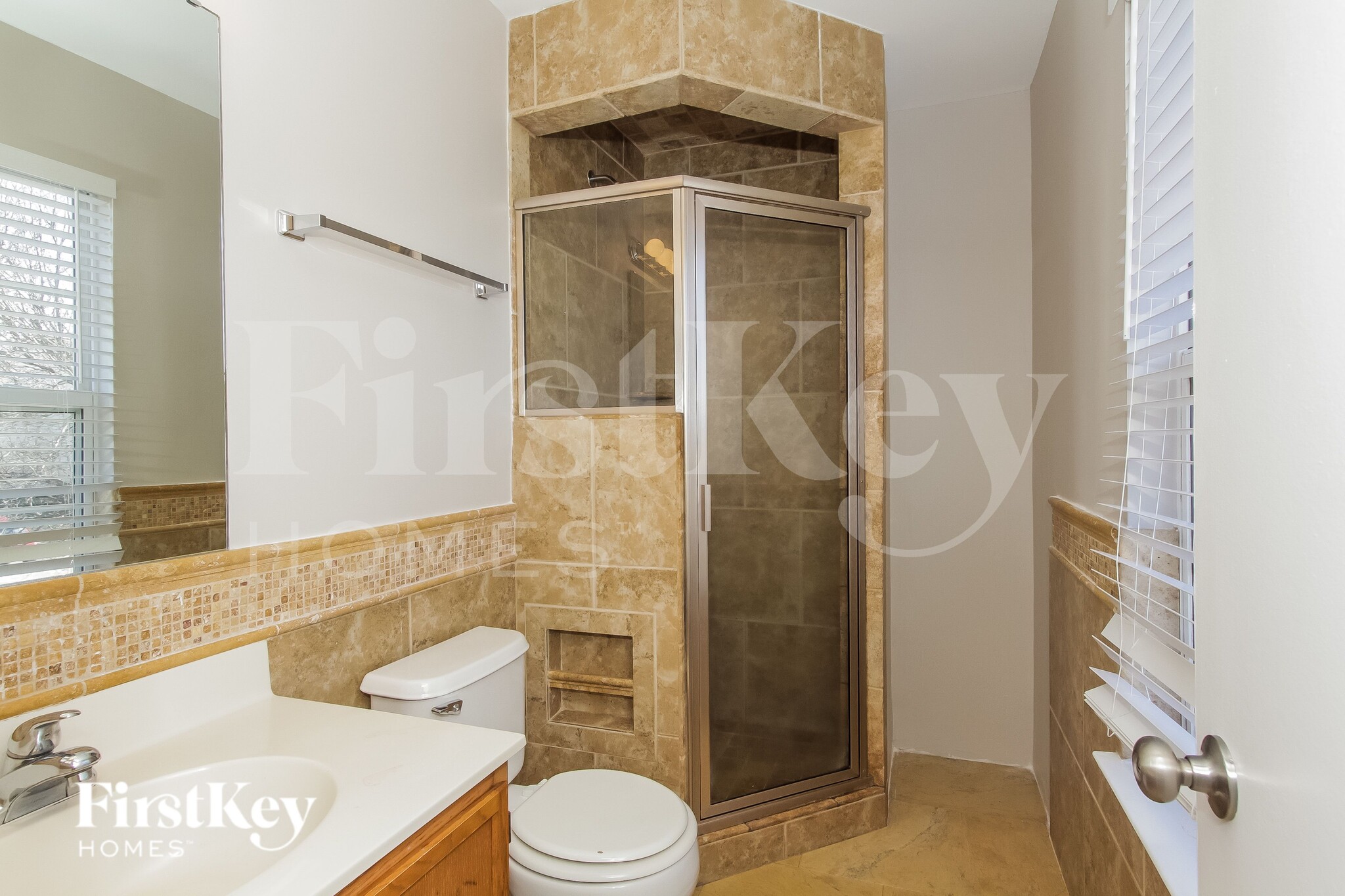 Building Photo - 441 1st Turn Ct SW