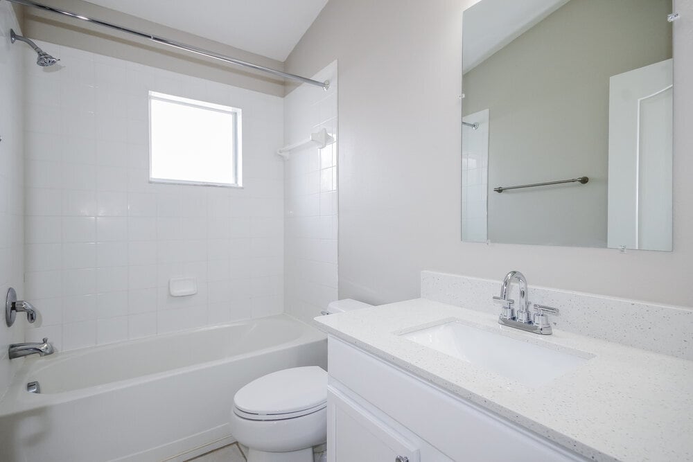 Building Photo - 1425 Delano Trent St