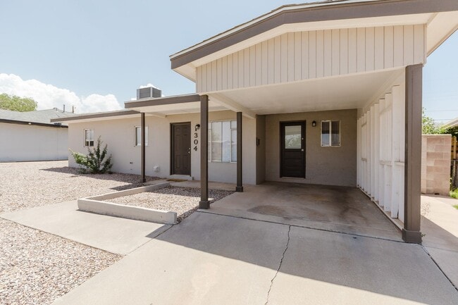 Primary Photo - Cozy 2 Bed 2 Bath Home - Fully Furnished