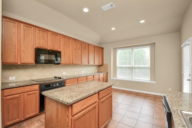 Building Photo - 6727 Oakman Ln