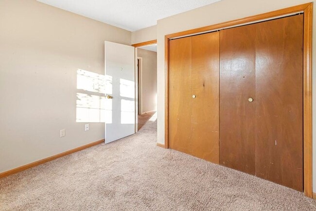 Building Photo - all electric home