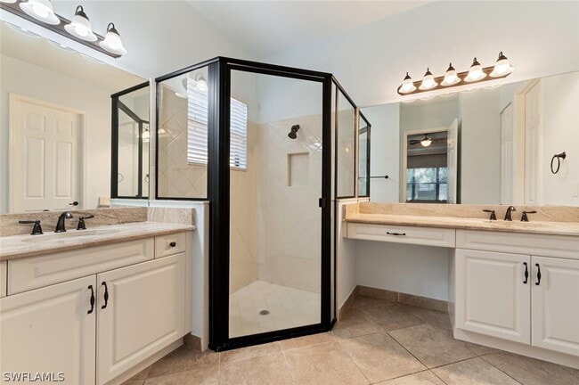 Building Photo - 13419 Silktail Dr