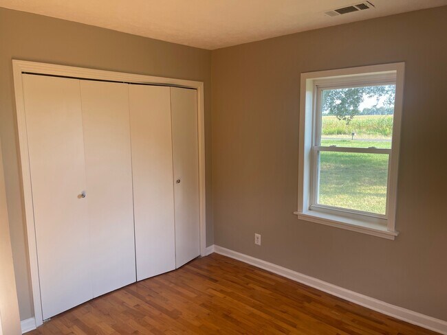 Building Photo - 2140 Lower Brownsville Rd