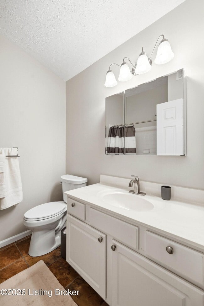 Building Photo - 10401 Trotters Pointe Dr