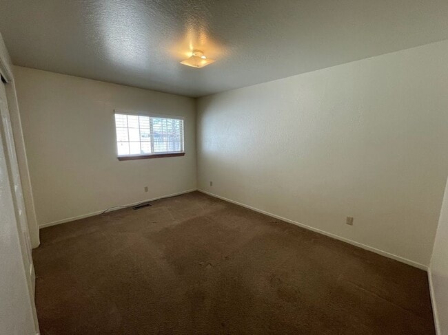 Building Photo - 1348 Kimmerling Rd