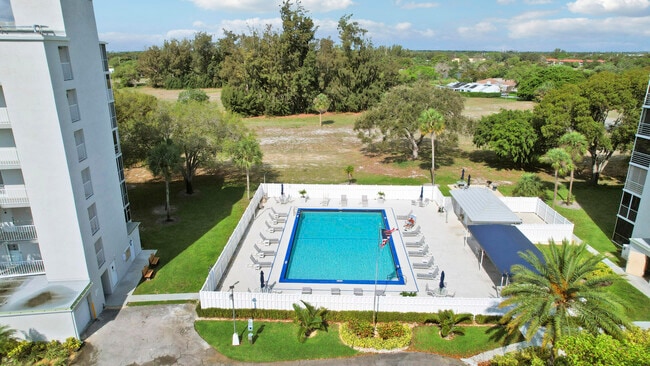 Building Photo - 6461 NW 2nd Ave