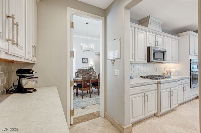 Building Photo - 10249 Wisteria Hills Ct