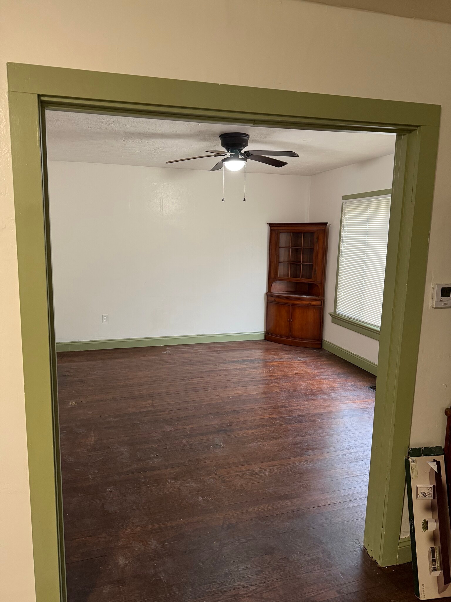 Building Photo - 732 Rockford Ave