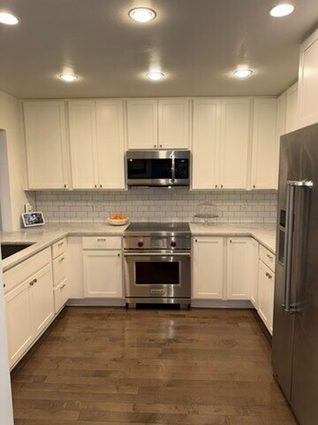 Building Photo - 4444 Lindell Blvd