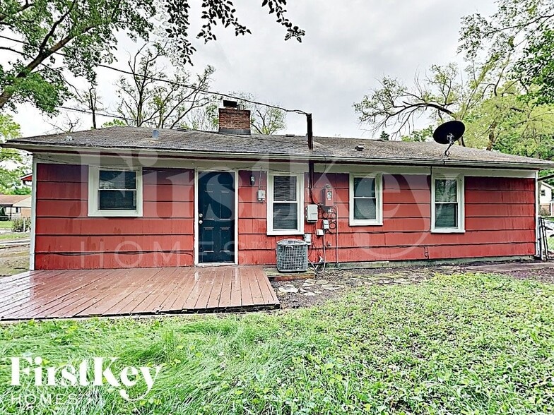 Building Photo - 344 Nassau St