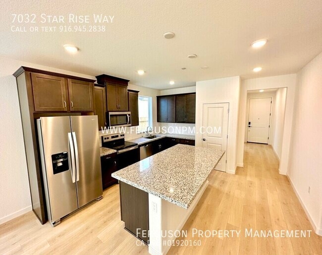 Building Photo - 7032 Star Rise Wy