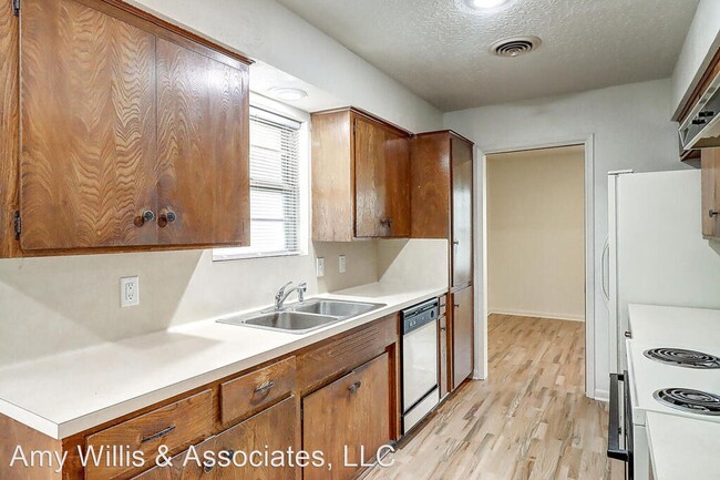 Building Photo - 4 br, 2 bath House - 1130 Alexandria