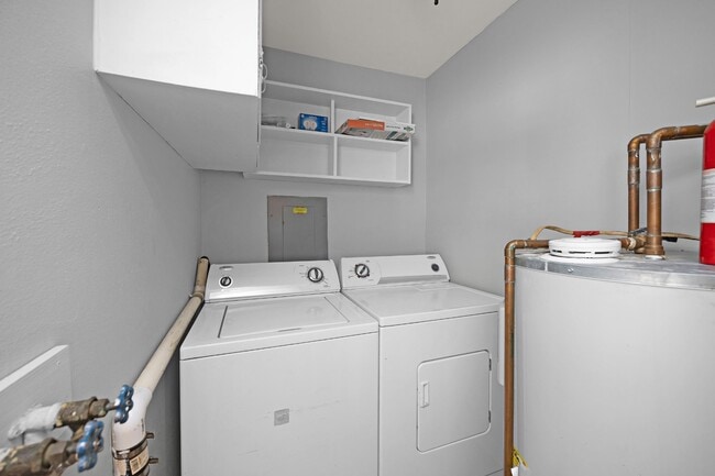 Building Photo - 509 Diecks Dr