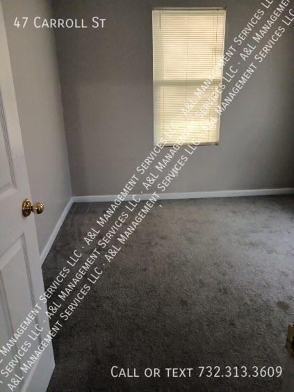 Building Photo - 47 Carroll St