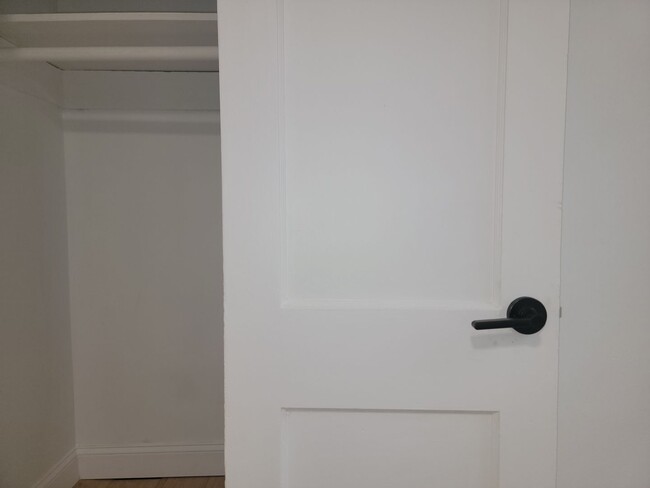 Building Photo - Every detail has been thoughtfully refresh...